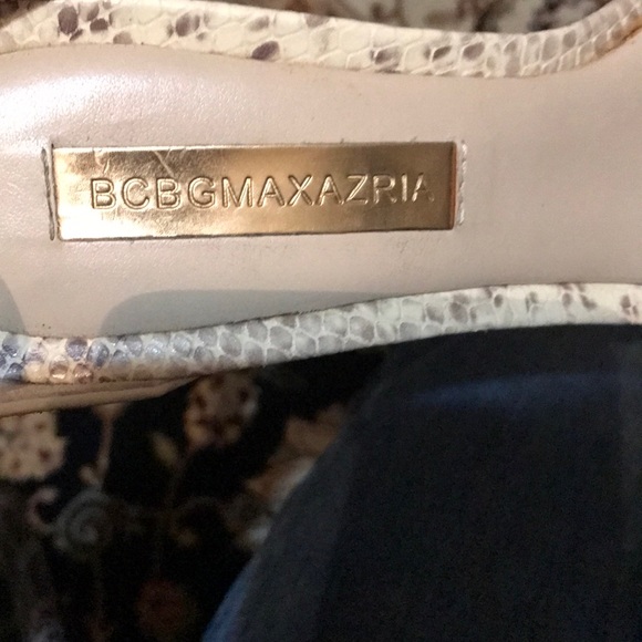 BCBGMAXAZRIA PYTHON PRINT HEELS - Picture 7 of 11